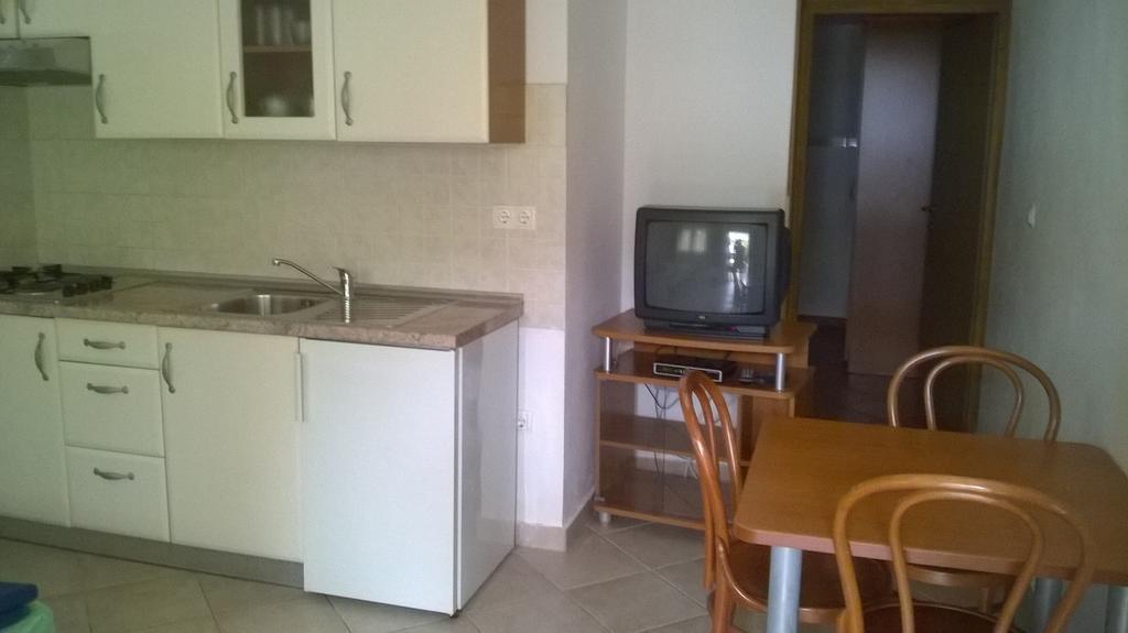 פטרצ'אנה Apartments Jurjevic מראה חיצוני תמונה